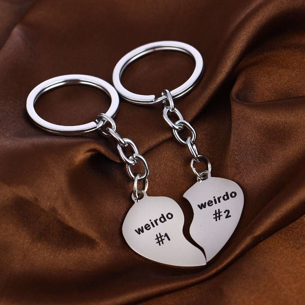 2 PORTE CLES PERSONNALISÉ DEMI COEUR