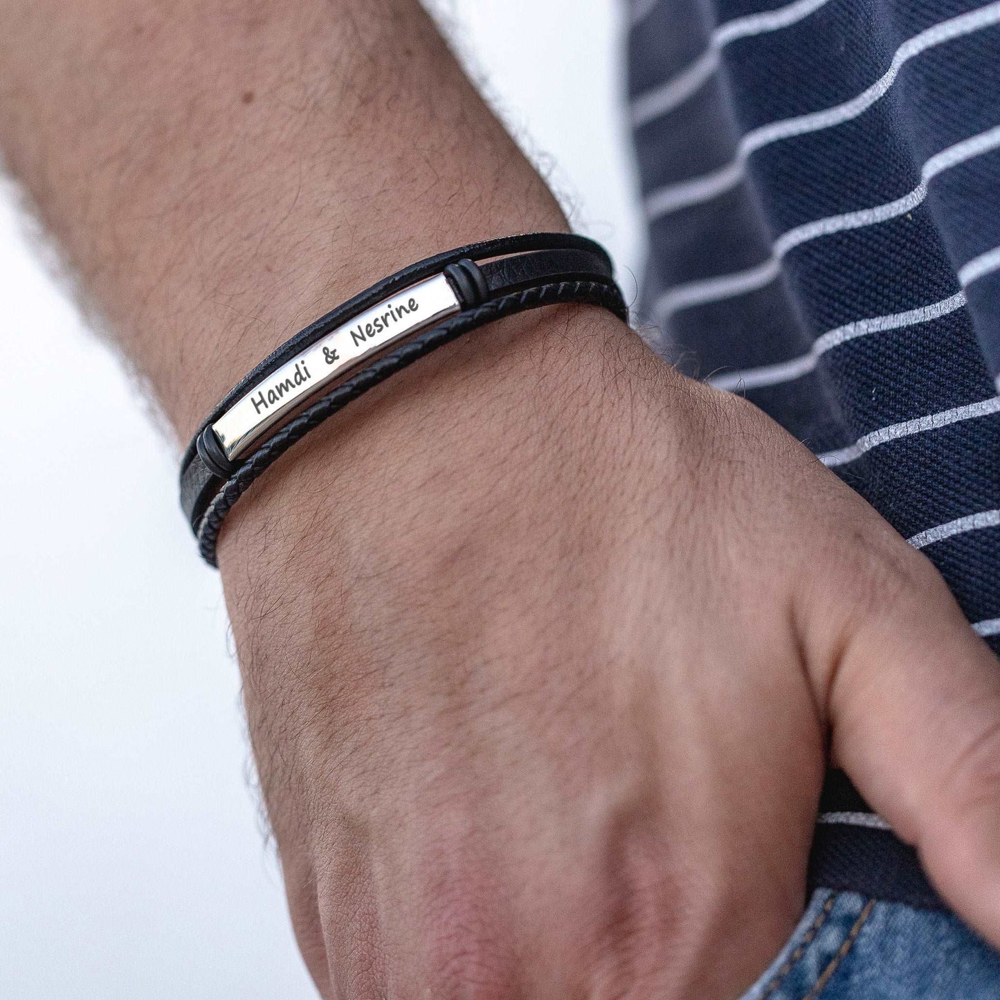 BRACELET LUXE EN CUIR DOUBE CORDON