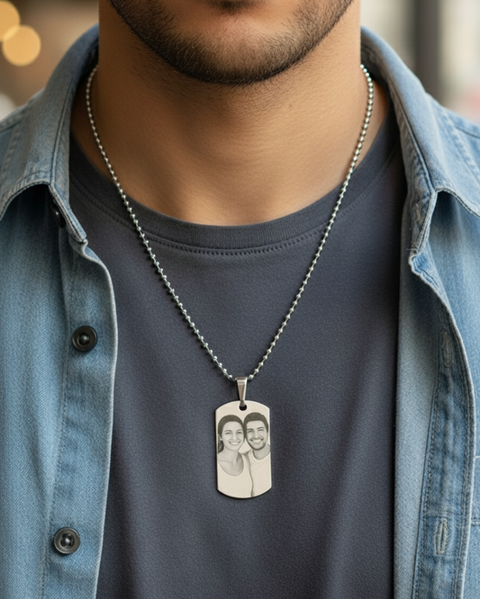 Collier plaque rectangulaire personnalisé avec photo gravée pour homme
